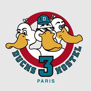 The 3 Ducks Eiffel Tower By Hiphophostels Ostello
